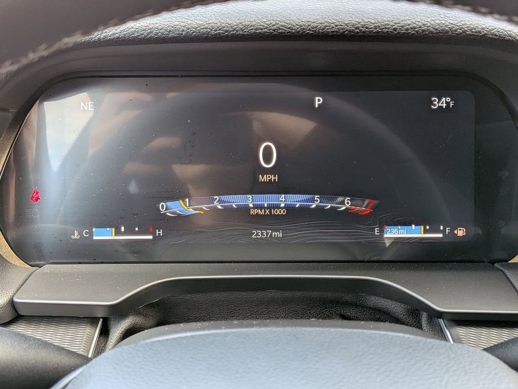 Used 2025 Jeep Grand Cherokee Altitude image 14