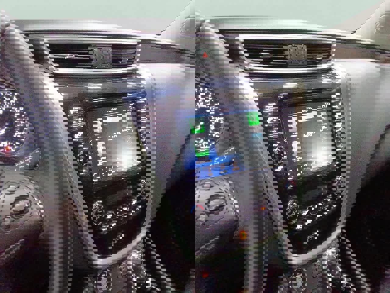 Certified 2023 Nissan Murano Platinum w/ Cargo Package image 17