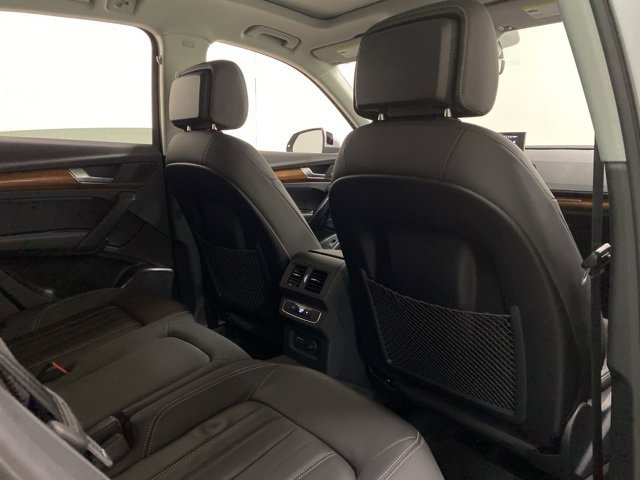 Used 2023 Audi Q5 2.0T Premium w/ Convenience Package image 20
