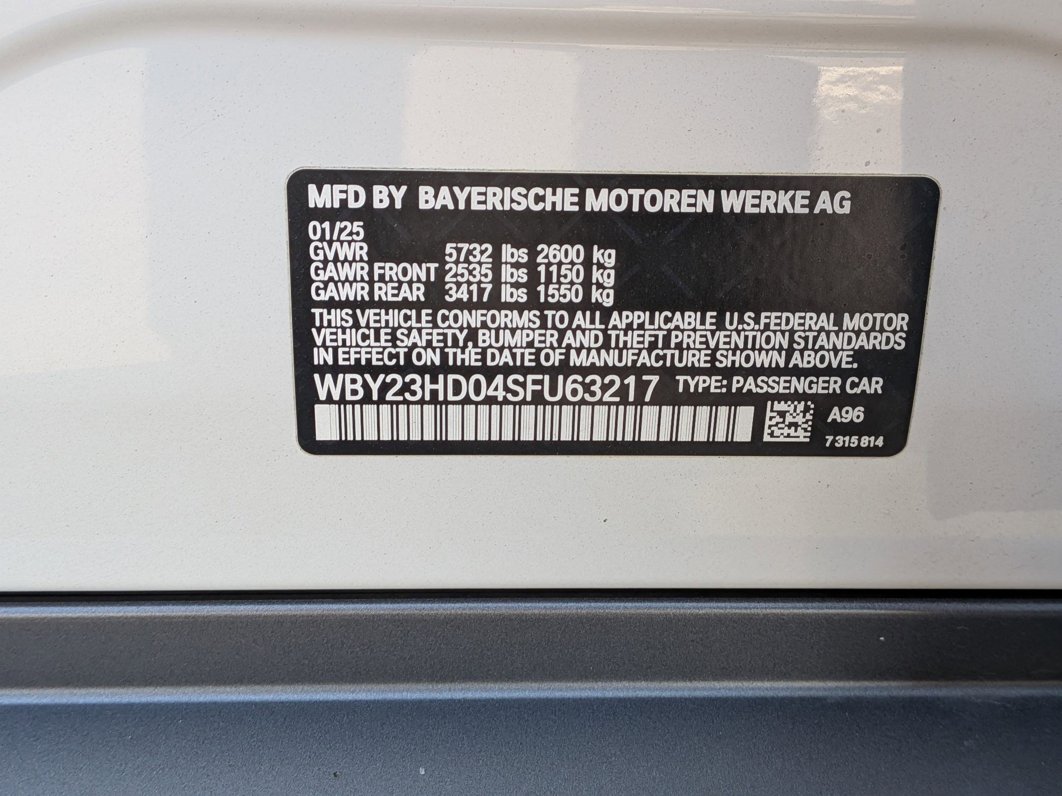 Used 2025 BMW i4 eDrive40 w/ Parking Assistance Package image 32