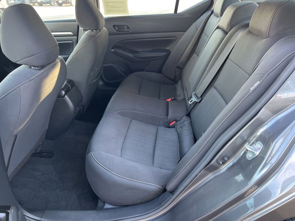 Used 2023 Nissan Altima 2.5 SV image 16