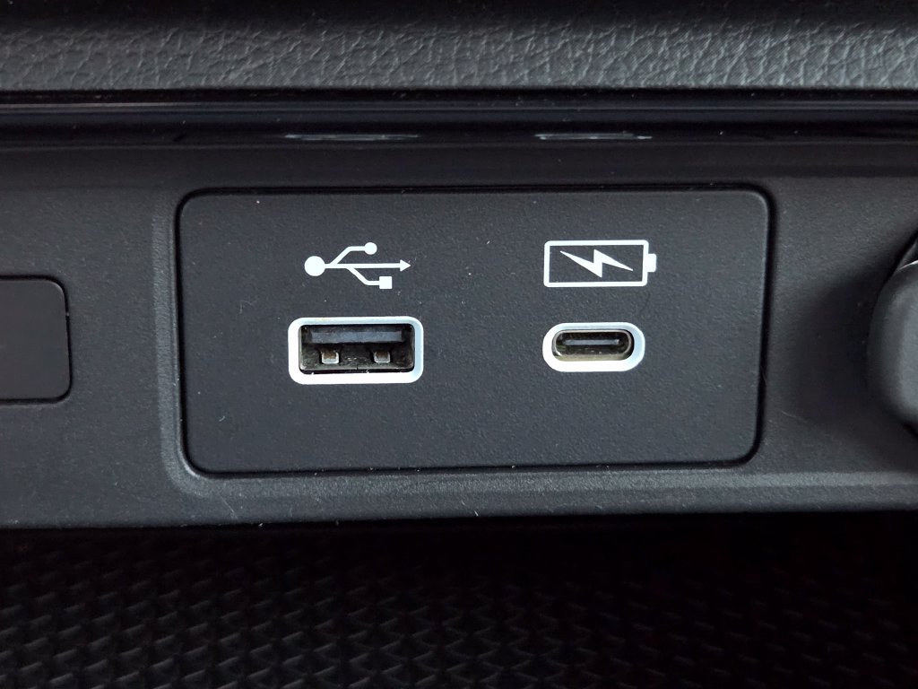 Used 2023 Honda CR-V Sport image 11