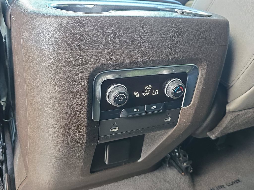 Used 2021 Chevrolet Tahoe LT RWD image 18