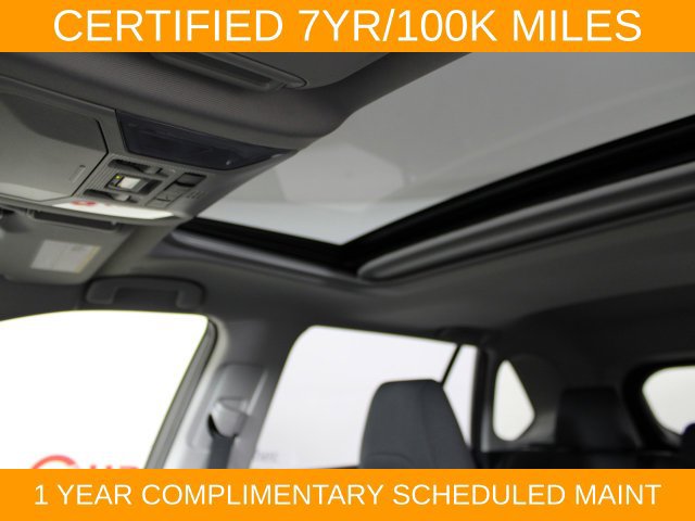 Used 2025 Toyota RAV4 XLE w/ Convenience Package AWD/4WD image 27