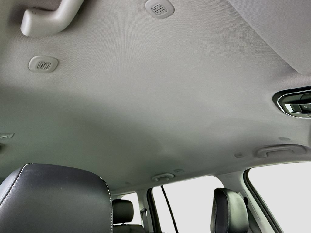 Used 2023 Jeep Grand Cherokee Limited RWD image 18