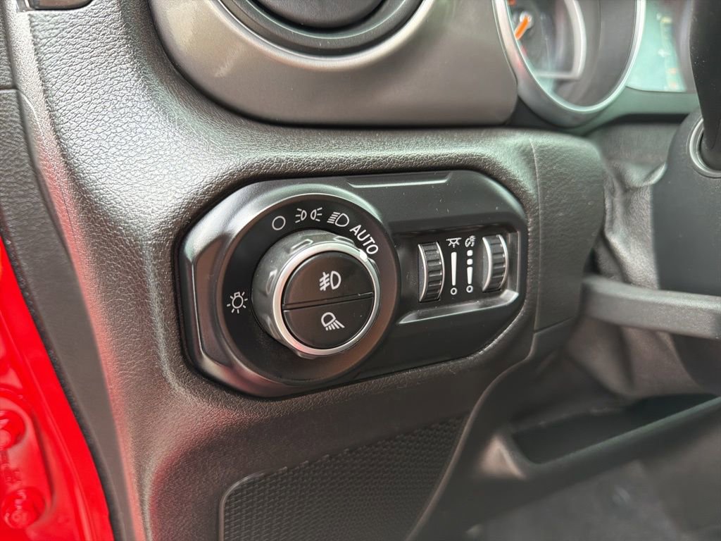 Used 2020 Jeep Gladiator Sport w/ Quick Order Package 24S AWD/4WD image 40