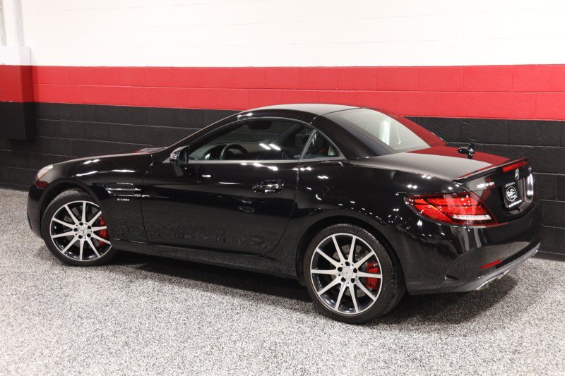 Used 2017 Mercedes-Benz SLC 43 AMG w/ Premium 2 Package image 26