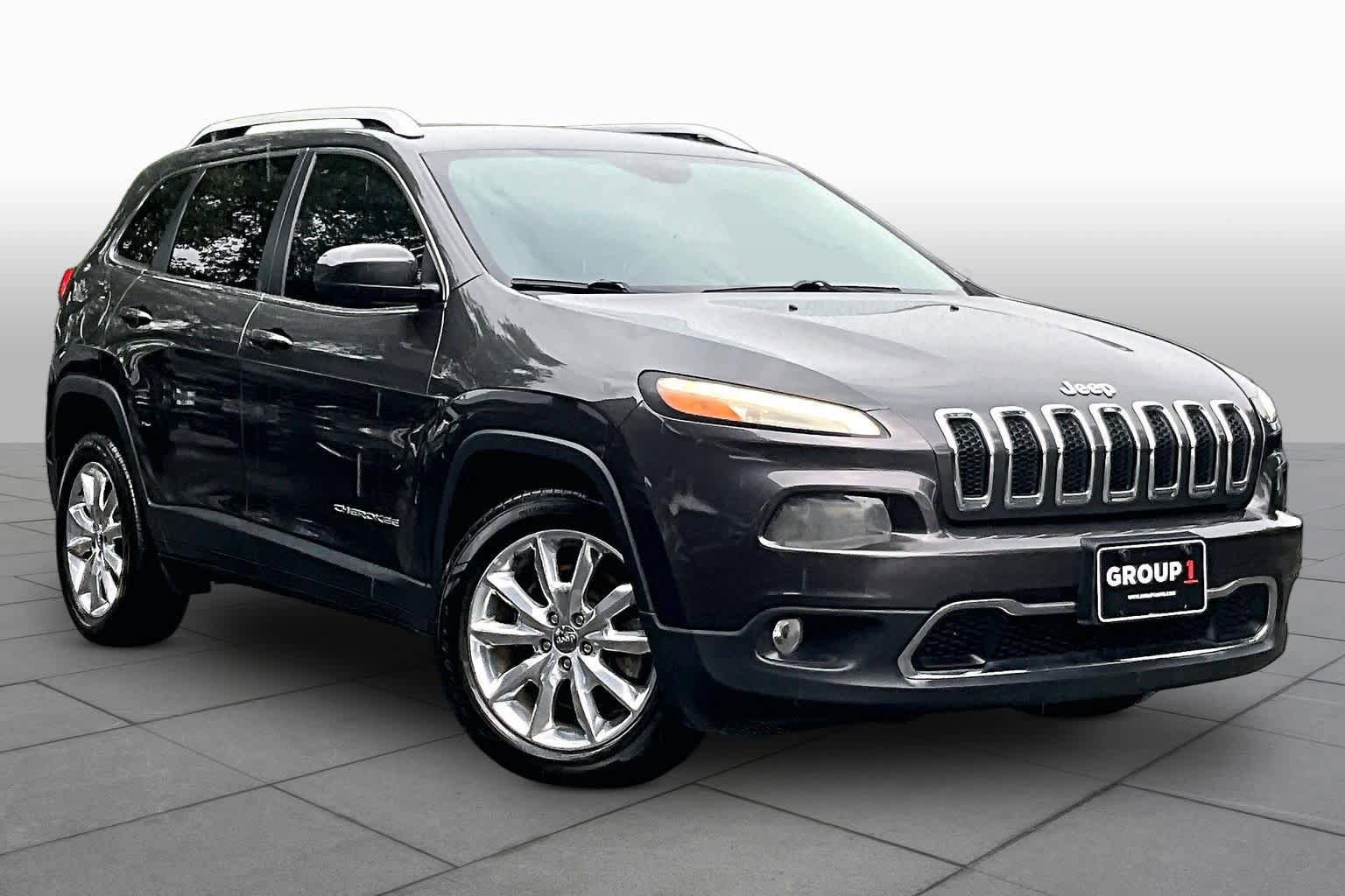 Used 2016 Jeep Cherokee Limited FWD image 3