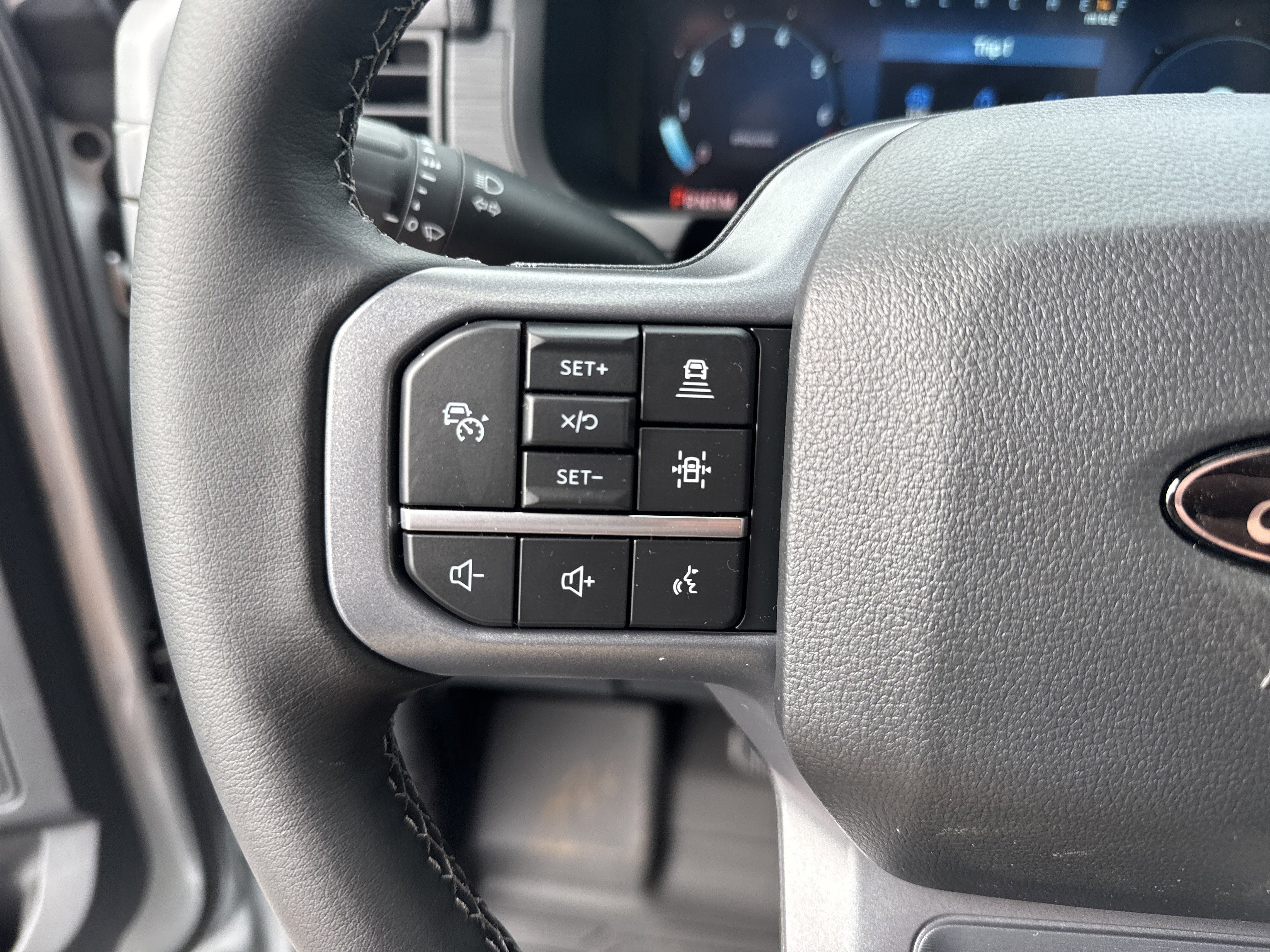 New 2025 Ford F150 XLT image 29