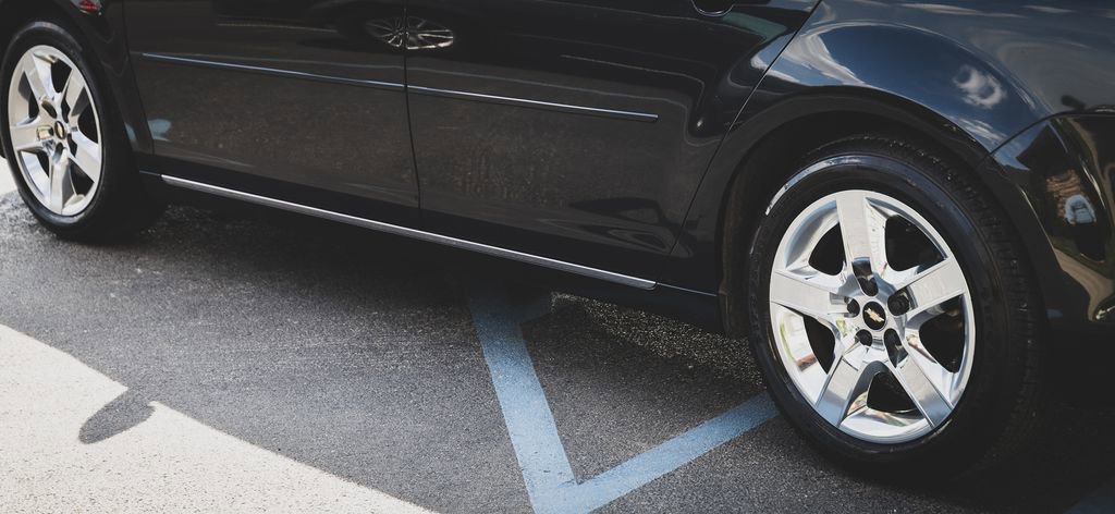 Used 2010 Chevrolet Malibu LT w/ Power Convenience Package image 6