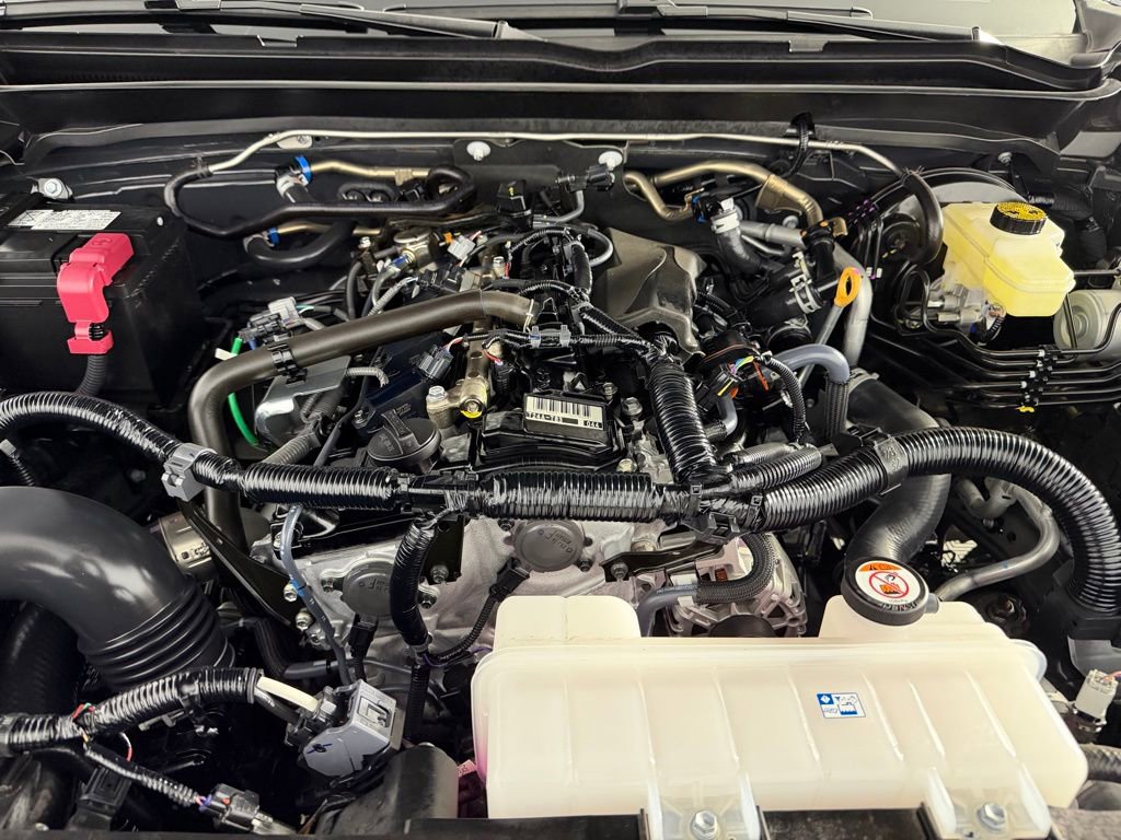 Used 2025 Toyota Tacoma SR image 32