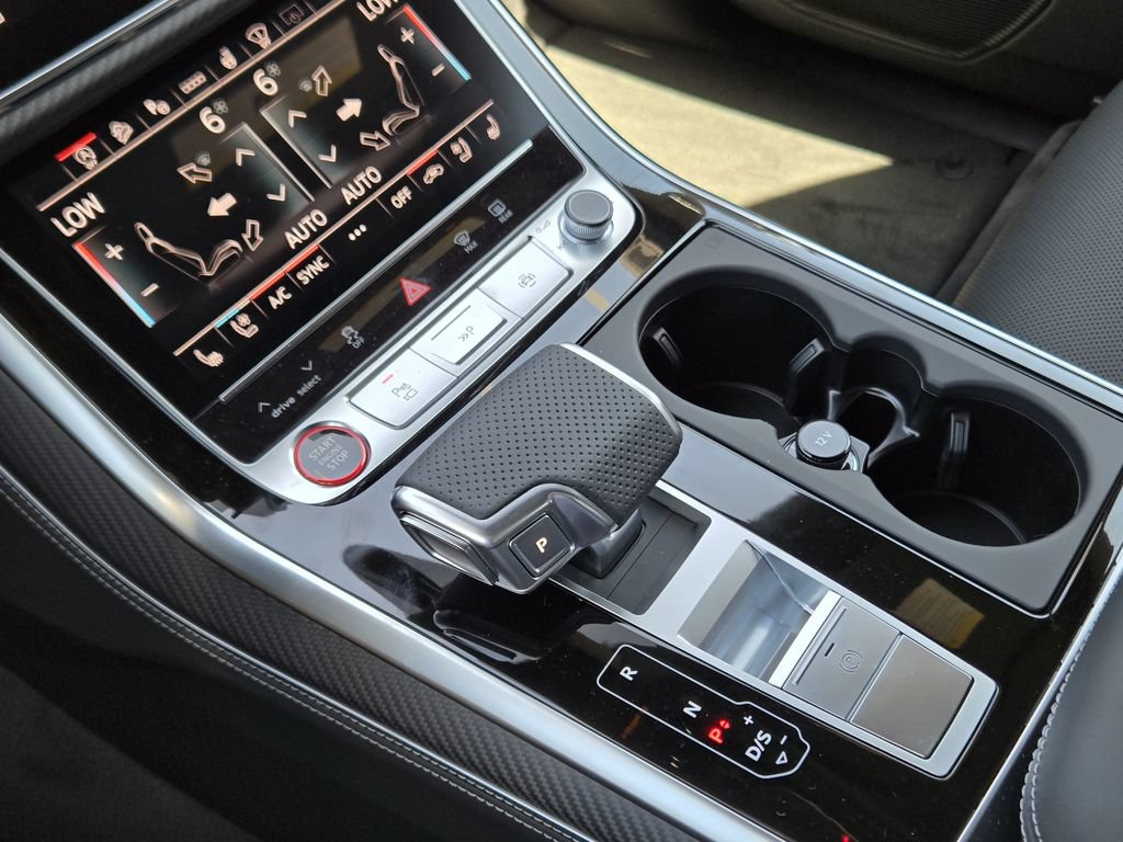 New 2026 Audi SQ8 Prestige AWD/4WD image 24