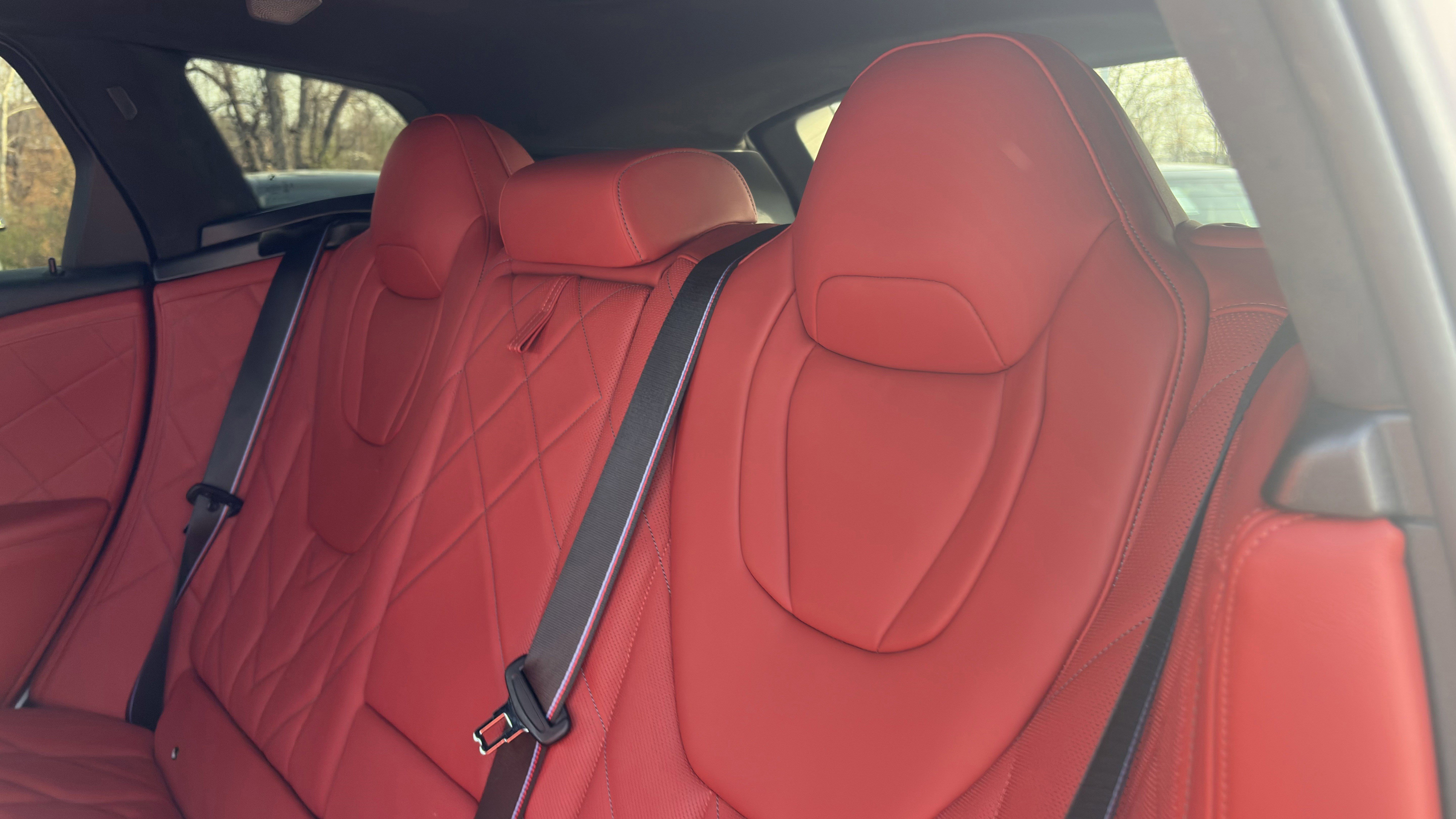 Used 2023 BMW XM image 32