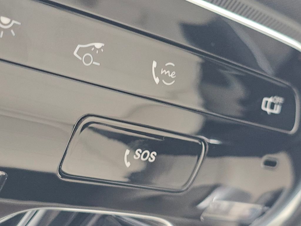 Certified 2026 Mercedes-Benz GLC 300 4MATIC image 9