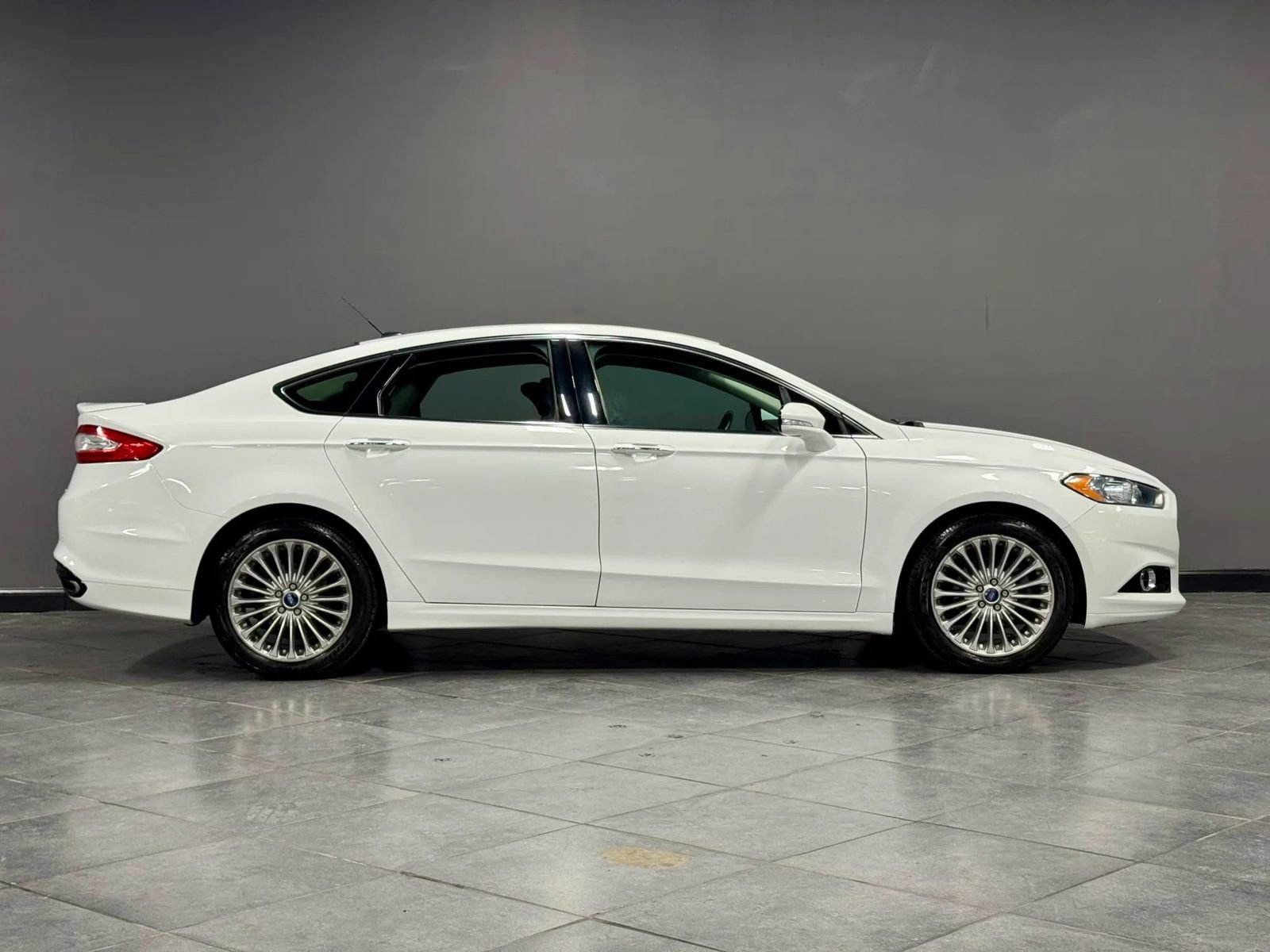 Used 2014 Ford Fusion Titanium image 4