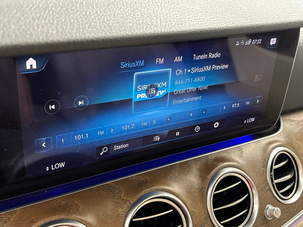 Used 2021 Mercedes-Benz E 350 Sedan image 41