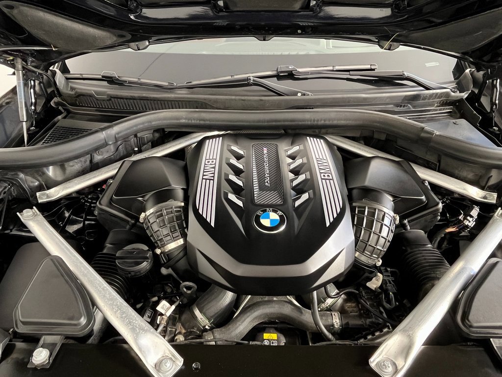 Certified 2022 BMW X5 M50i image 17