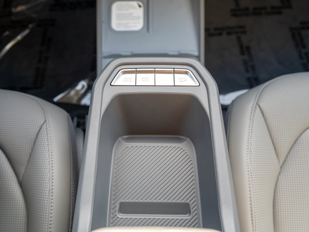 New 2027 Kia EV3 Wind FWD image 28