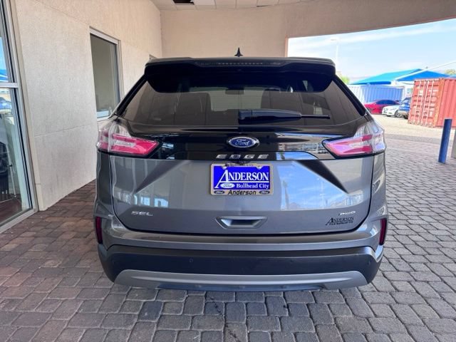 Used 2024 Ford Edge SEL AWD/4WD image 4
