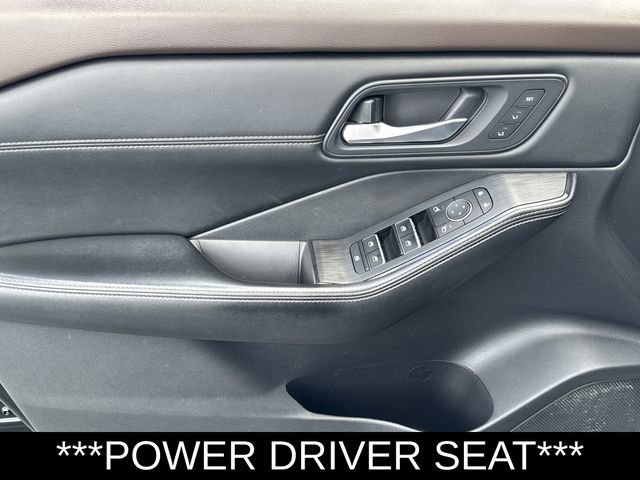 Used 2023 Nissan Rogue SL w/ SL Premium Package image 9