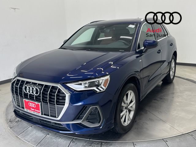 Used 2025 Audi Q3 2.0T Premium w/ Convenience Package image 3