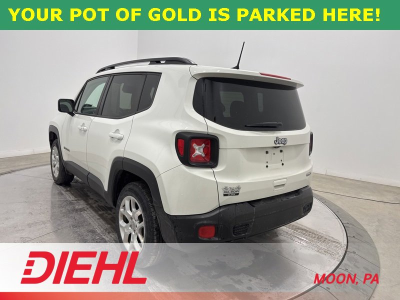 Used 2018 Jeep Renegade Latitude w/ Cold Weather Group image 5