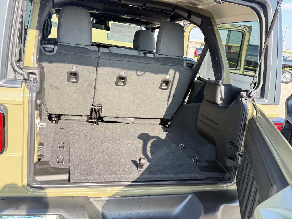 New 2026 Jeep Wrangler Sport S image 24