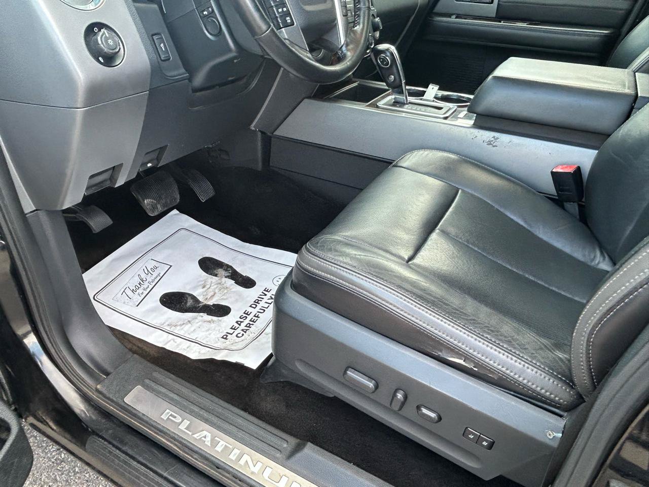 Used 2015 Ford Expedition Platinum AWD/4WD image 10
