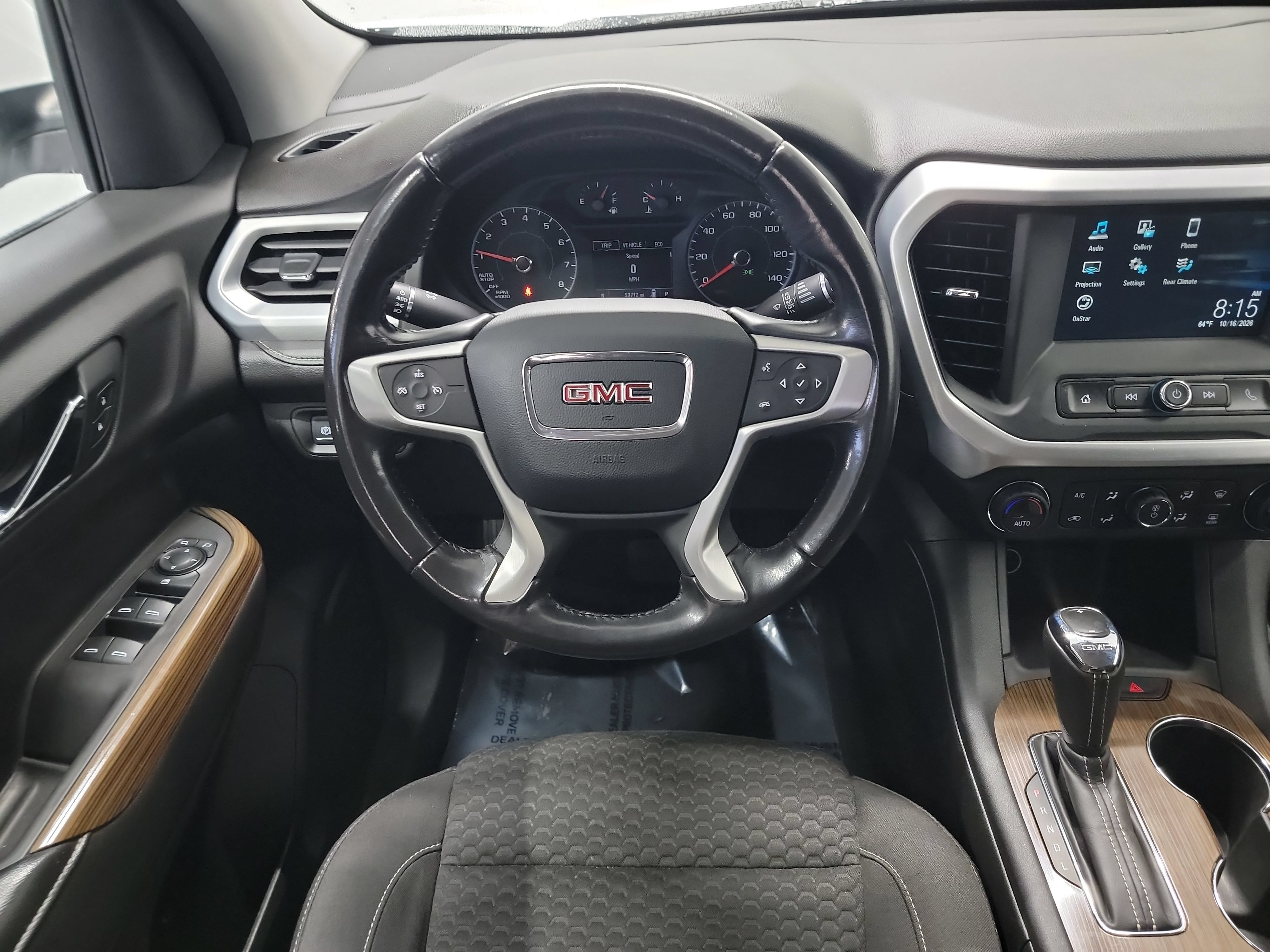 Used 2019 GMC Acadia SLE FWD image 16