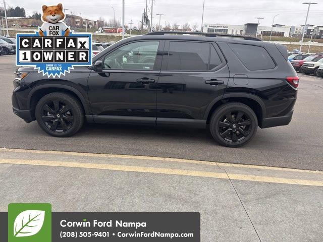 Used 2025 Honda Pilot Black Edition image 8