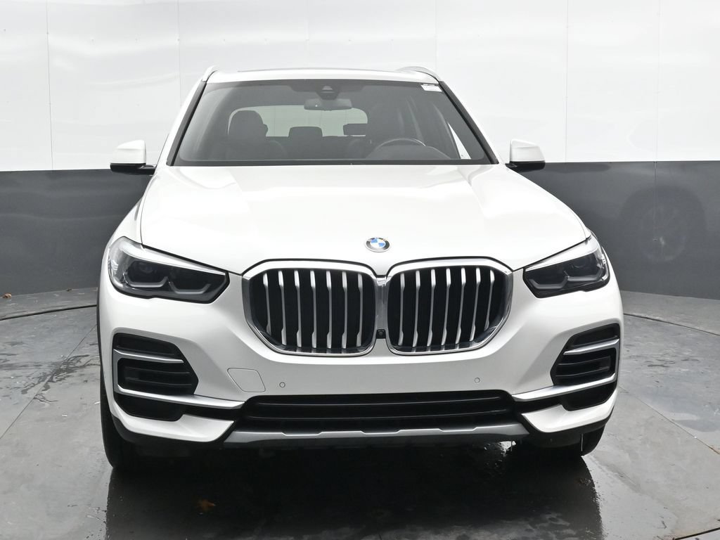 Used 2023 BMW X5 xDrive40i w/ Premium Package AWD/4WD image 6