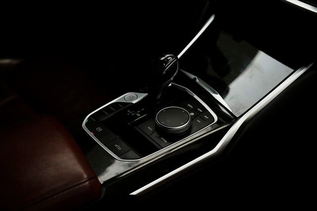 Used 2021 BMW 430i Convertible image 32