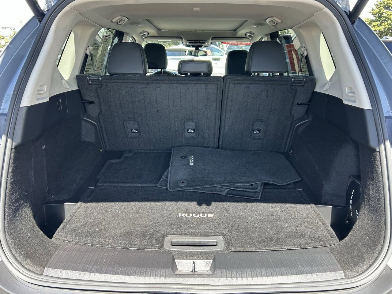 Certified 2023 Nissan Rogue SL image 12