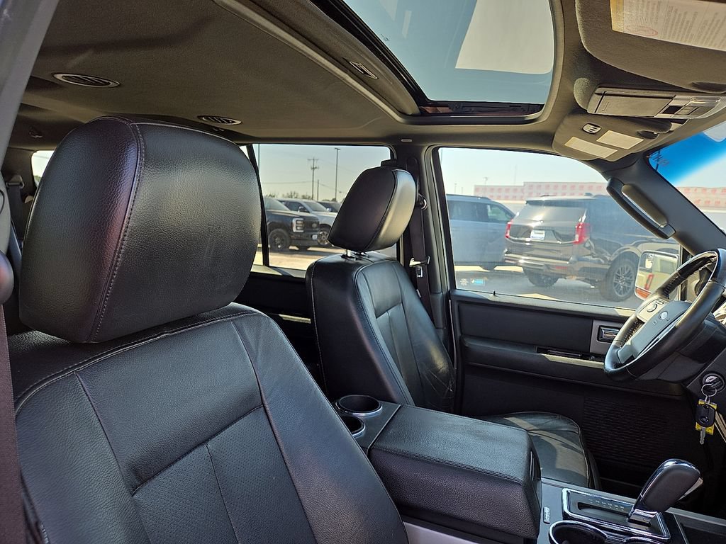 Used 2013 Ford Expedition Limited RWD image 12