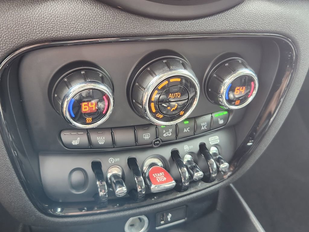 Used 2020 MINI Cooper Clubman S image 25