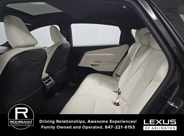 Used 2026 Lexus ES 500e AWD/4WD image 9
