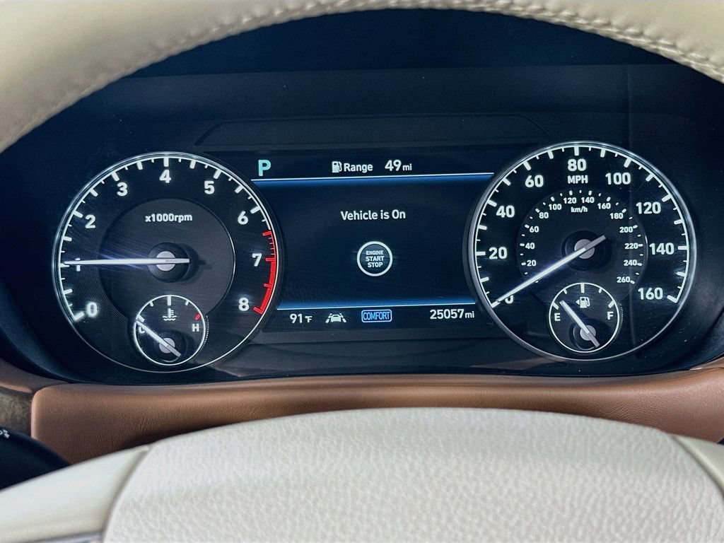 Used 2021 Genesis G90 3.3T Premium RWD image 25