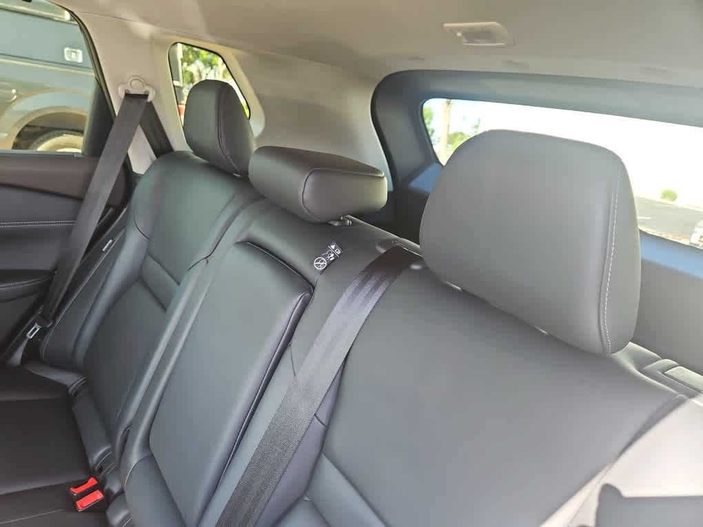 Used 2023 Nissan Rogue SL AWD/4WD image 12