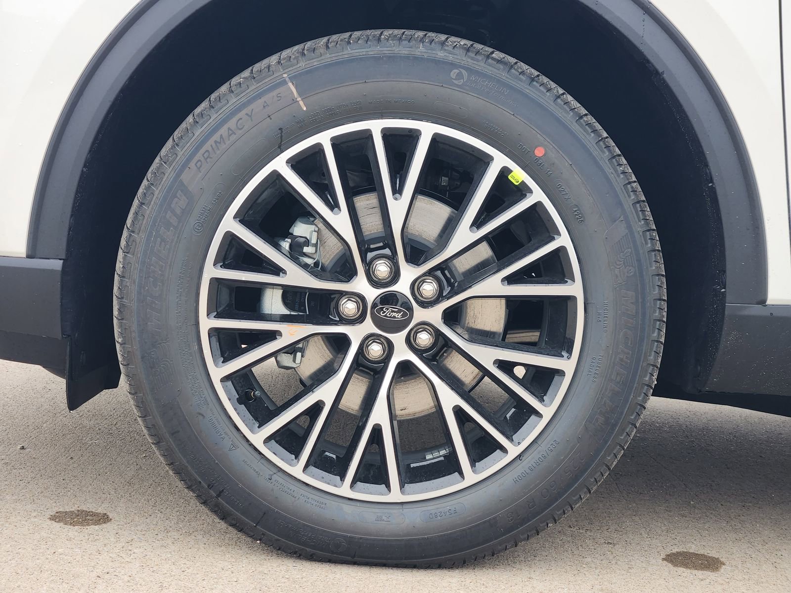 New 2026 Ford Escape SE image 11