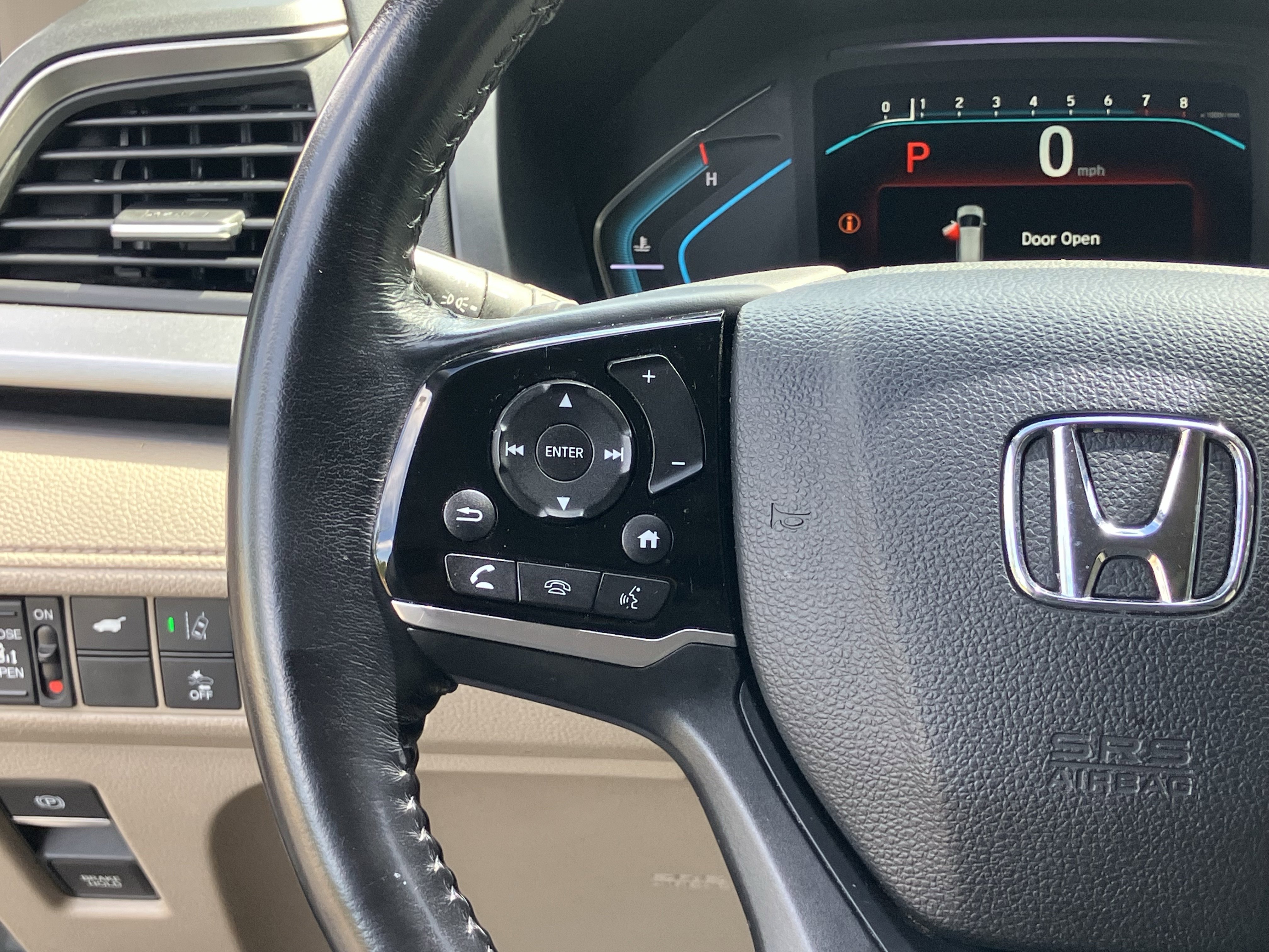 Used 2019 Honda Odyssey Touring image 21
