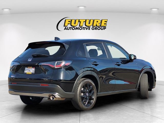 Used 2023 Honda HR-V Sport image 4