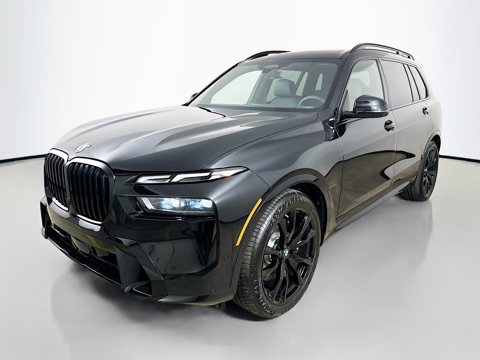 New 2027 BMW X7 xDrive40i w/ Executive Package