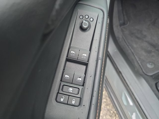 New 2026 Jeep Cherokee Limited AWD/4WD image 14