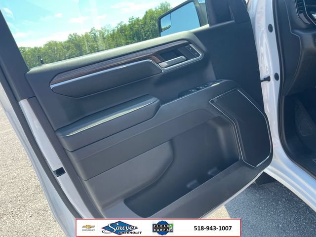 Used 2023 Chevrolet Silverado 1500 LT AWD/4WD image 11