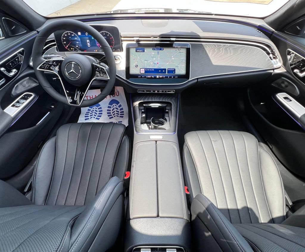 New 2026 Mercedes-Benz E 450 4MATIC Sedan image 2