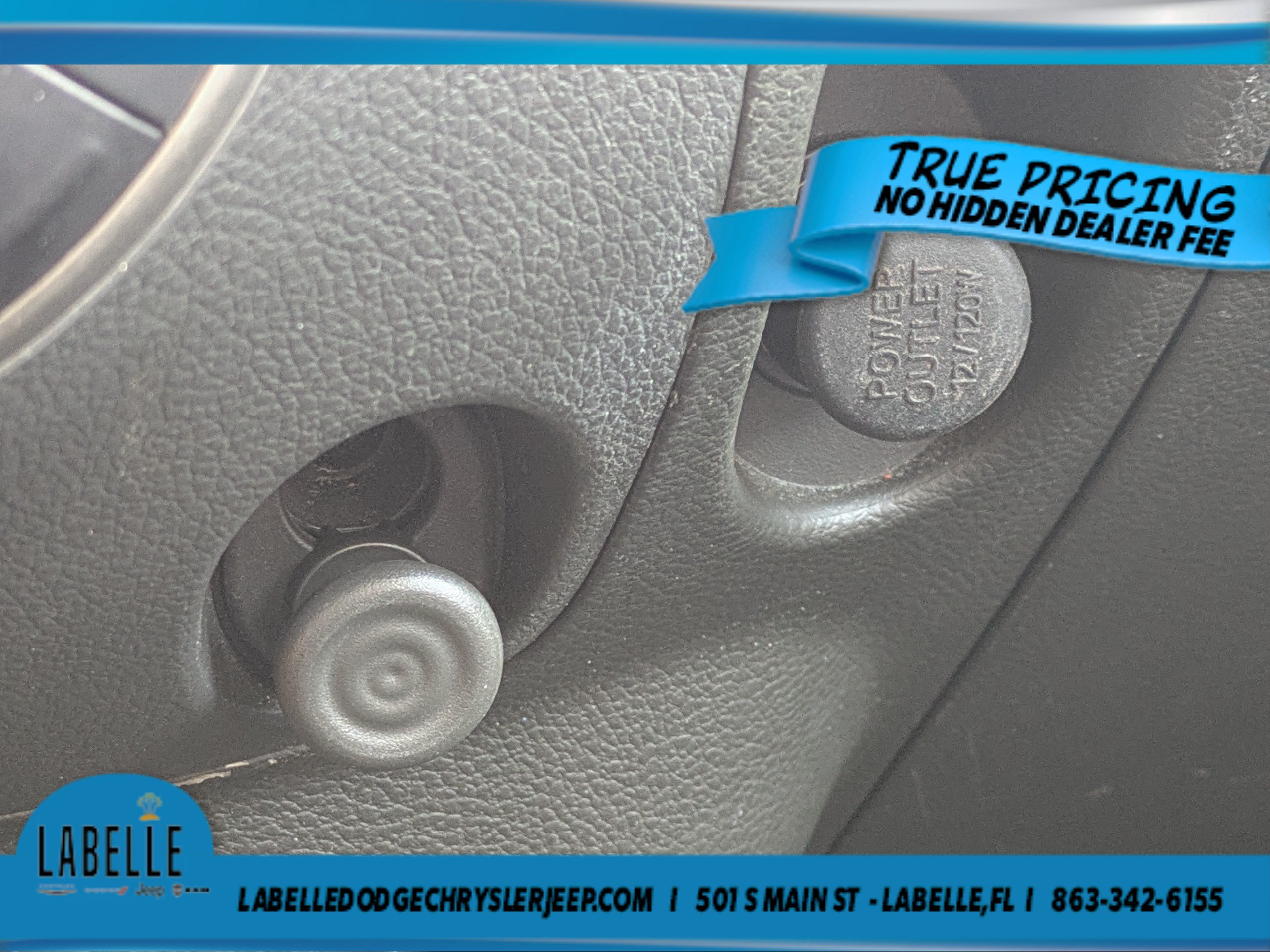 Used 2009 Nissan Cube 1.8 SL w/ SL Preferred Pkg FWD image 25