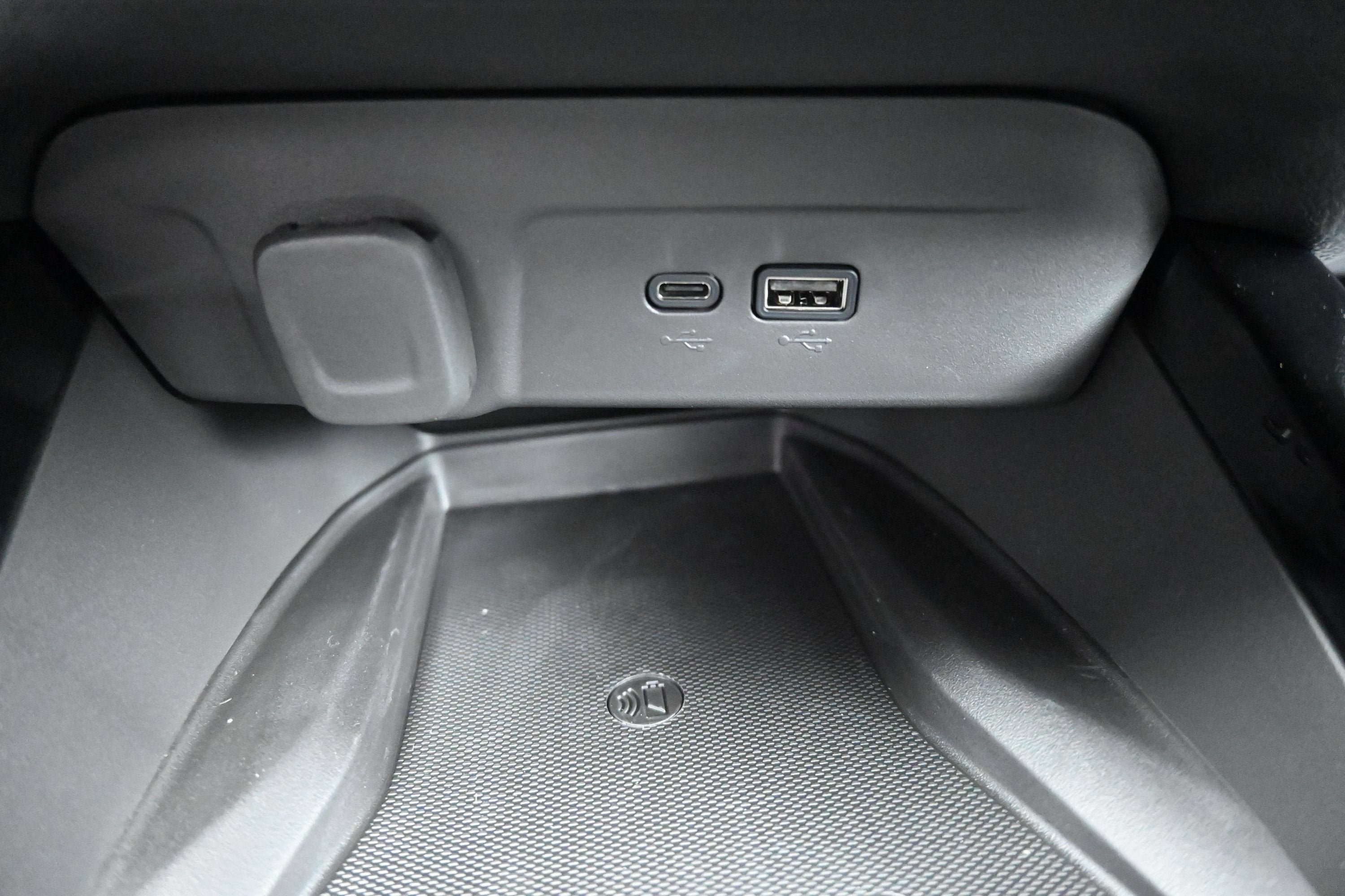 New 2026 Chevrolet Trax LT w/ Sunroof Package FWD image 21