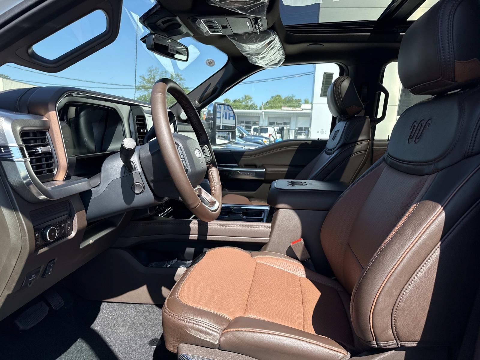 New 2026 Ford F350 King Ranch w/ Chrome Package AWD/4WD image 10