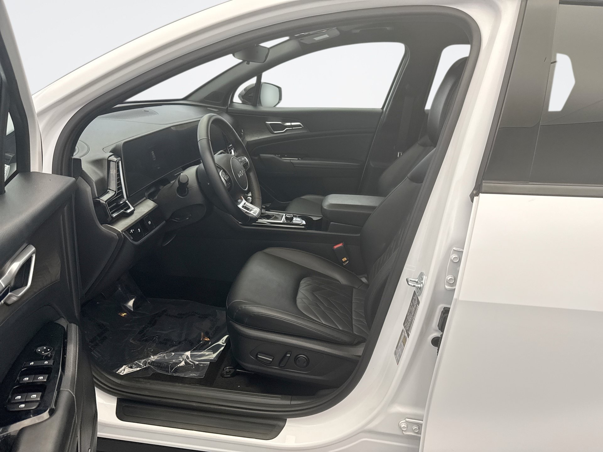 Used 2024 Kia Sportage X-Line AWD/4WD image 10