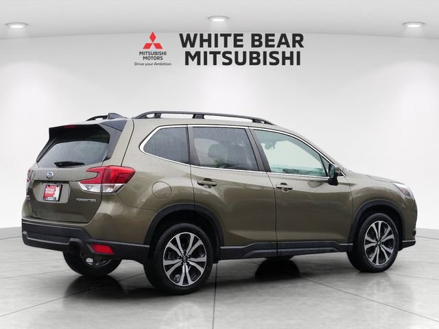 Used 2024 Subaru Forester Limited AWD/4WD image 5